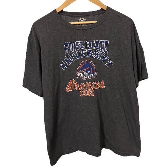 Other - Boise State University Broncos Men's Extra Large Gray Buster Bronco Logo T-Shirt